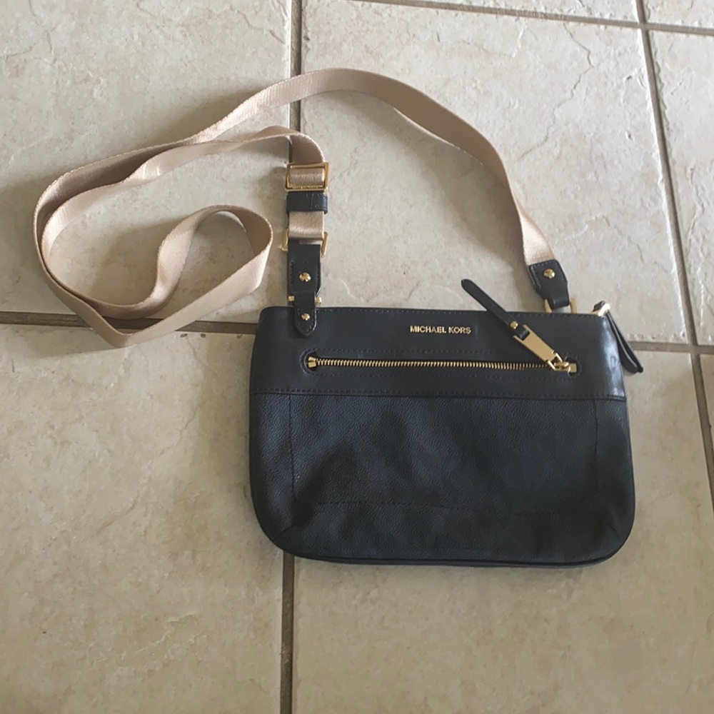 Michael Kors crossbody